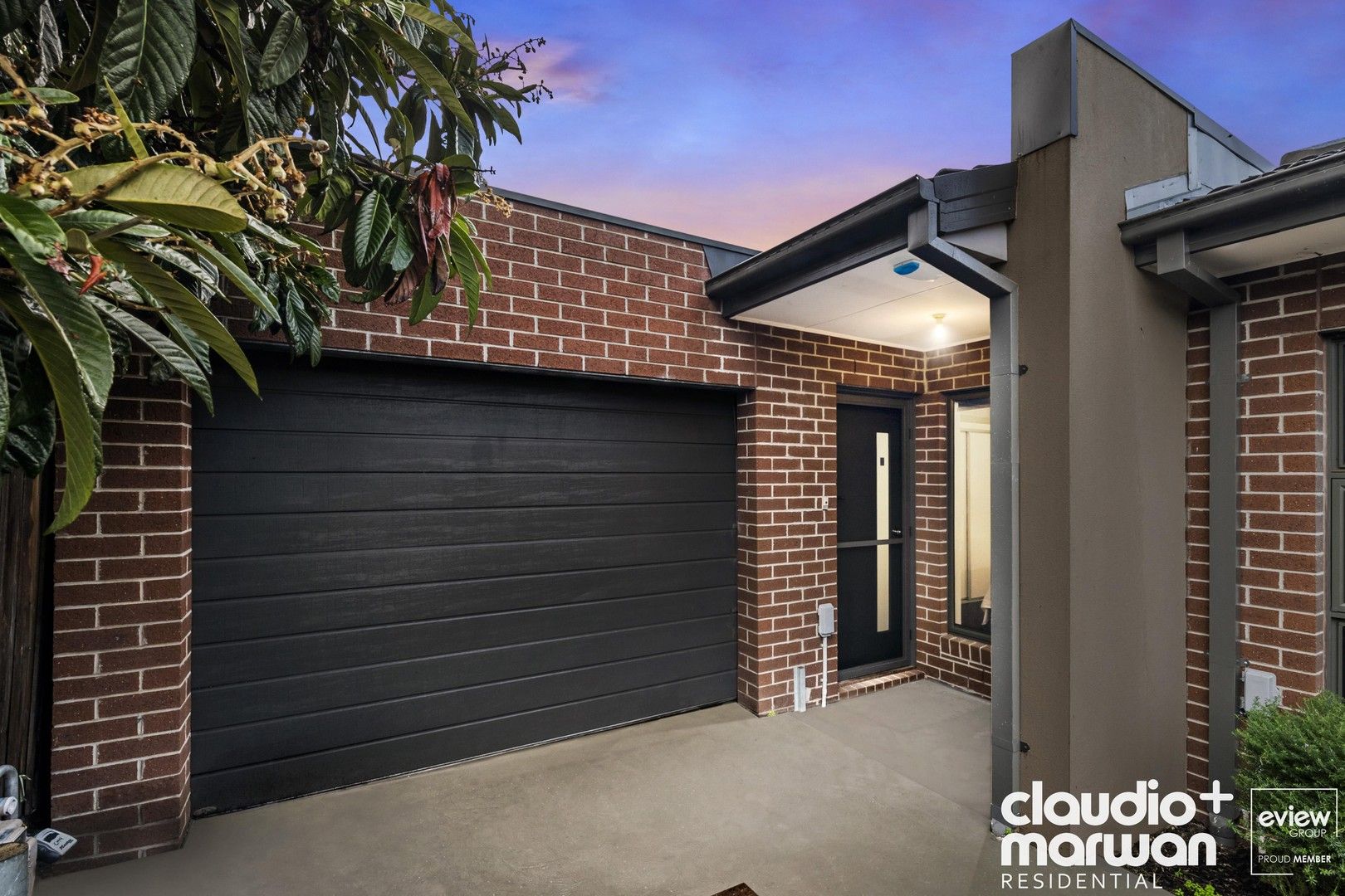 3 bedrooms Apartment / Unit / Flat in 3/122 Daley Street GLENROY VIC, 3046
