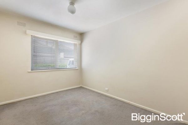 4/9 Clarke Street, Elwood VIC 3184, Image 2