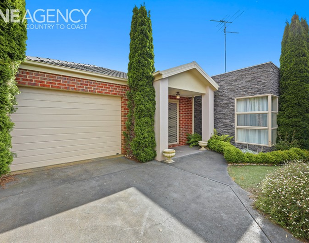 2/69 Victoria Street, Drouin VIC 3818