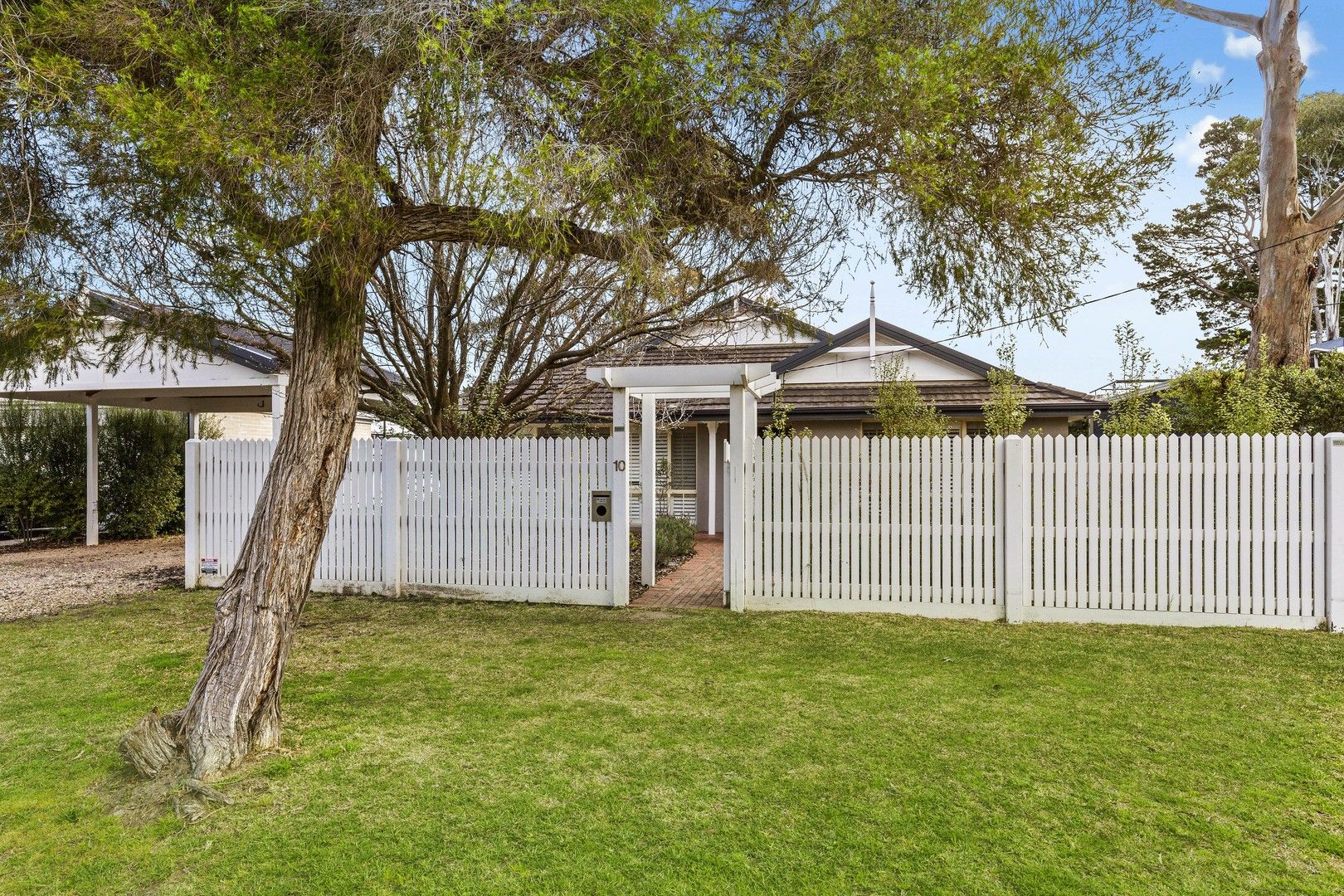 10 Bridge Street, Balnarring Beach VIC 3926, Image 2