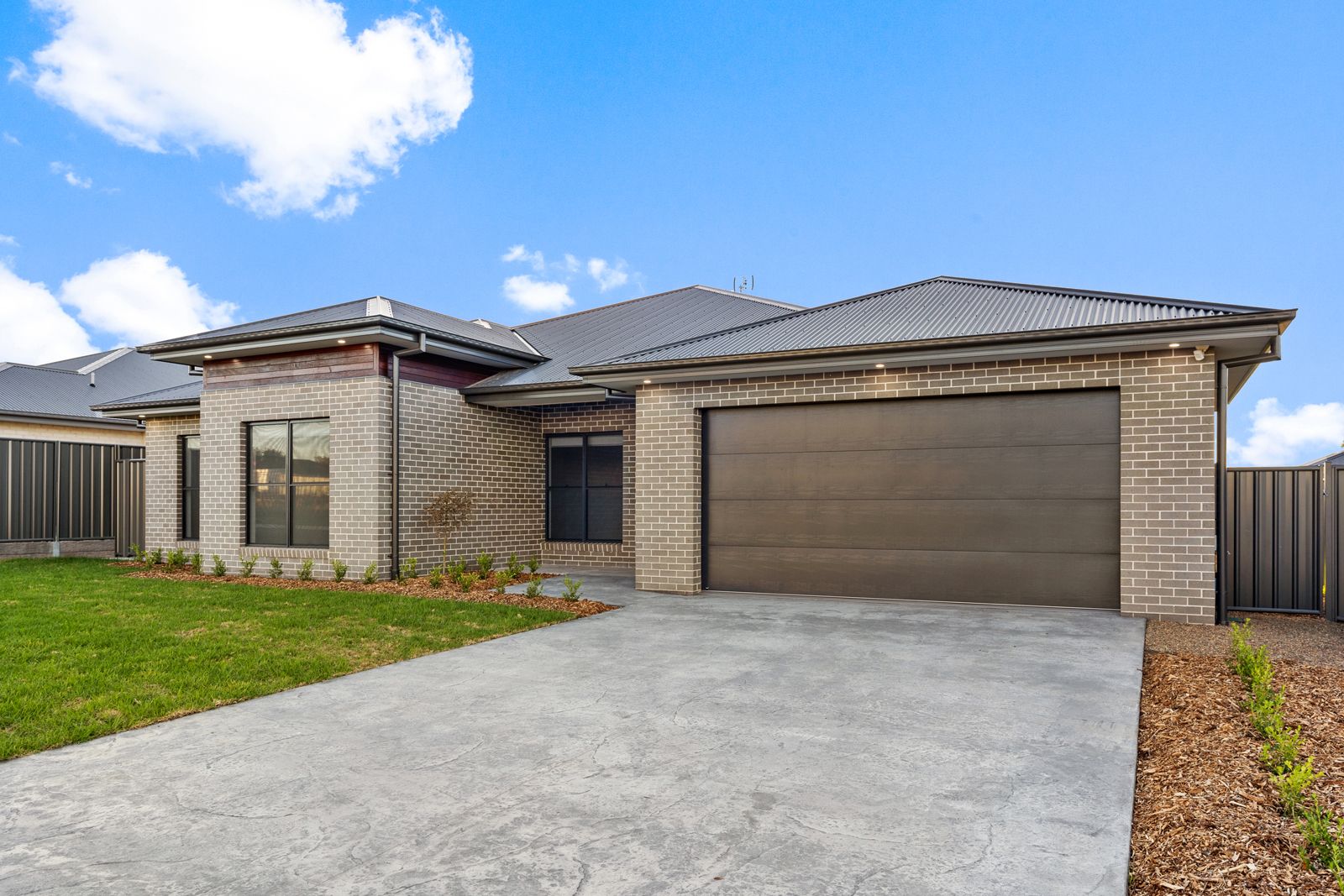 12 Charolais Drive, Tamworth NSW 2340, Image 1