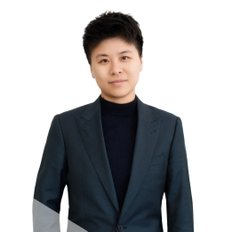 Eva Hu, Sales representative