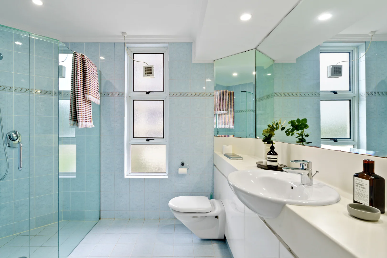 Additional image 13 of 3537 Main Beach Parade, Main Beach QLD 4217