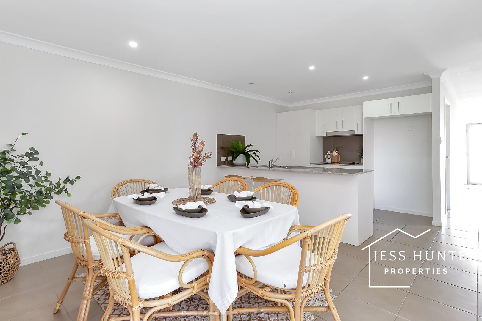 2/12 Wisteria Way, Bakers Creek QLD 4740, Image 1