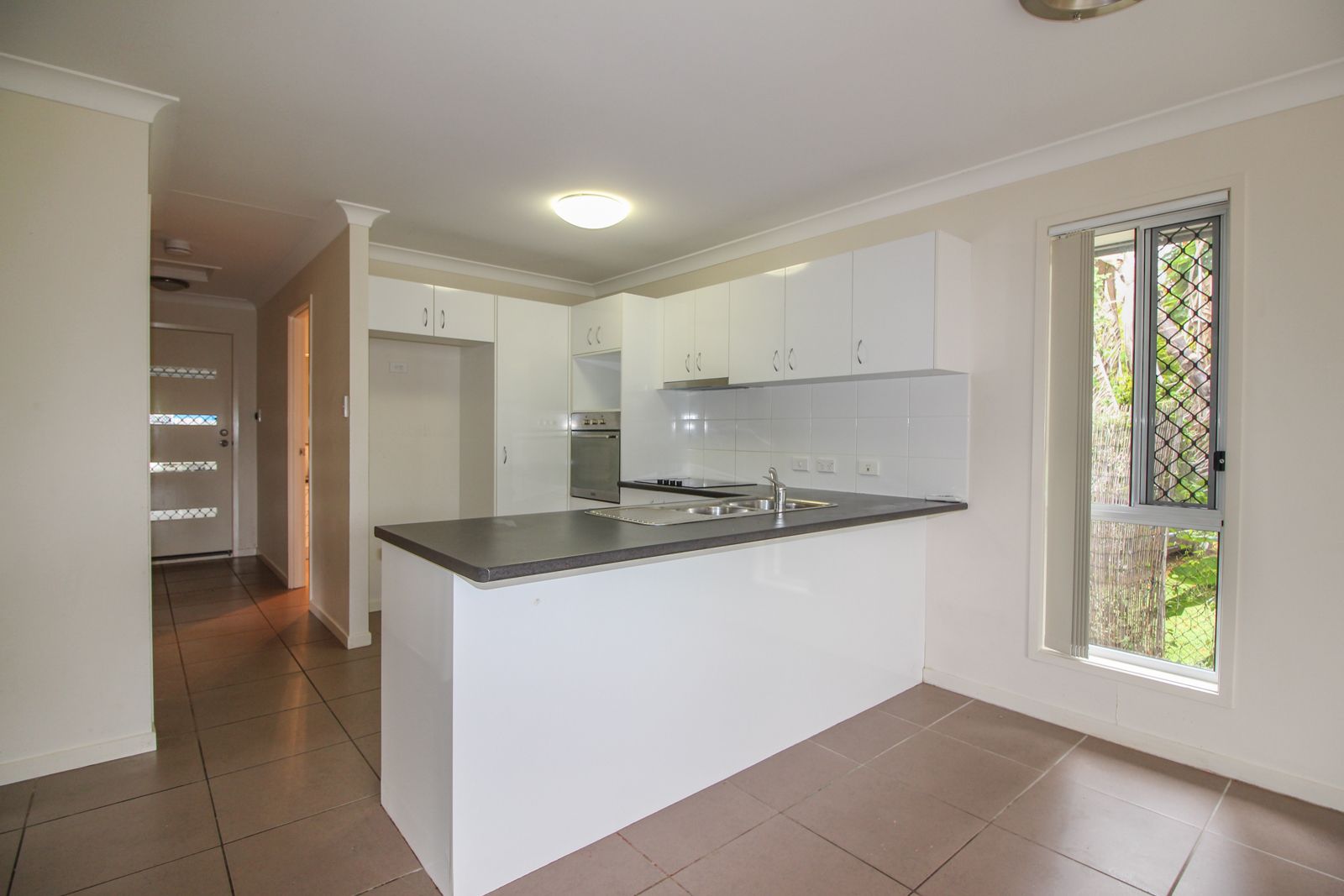 2147 Wynnum Rd, Wynnum West QLD 4178, Image 1