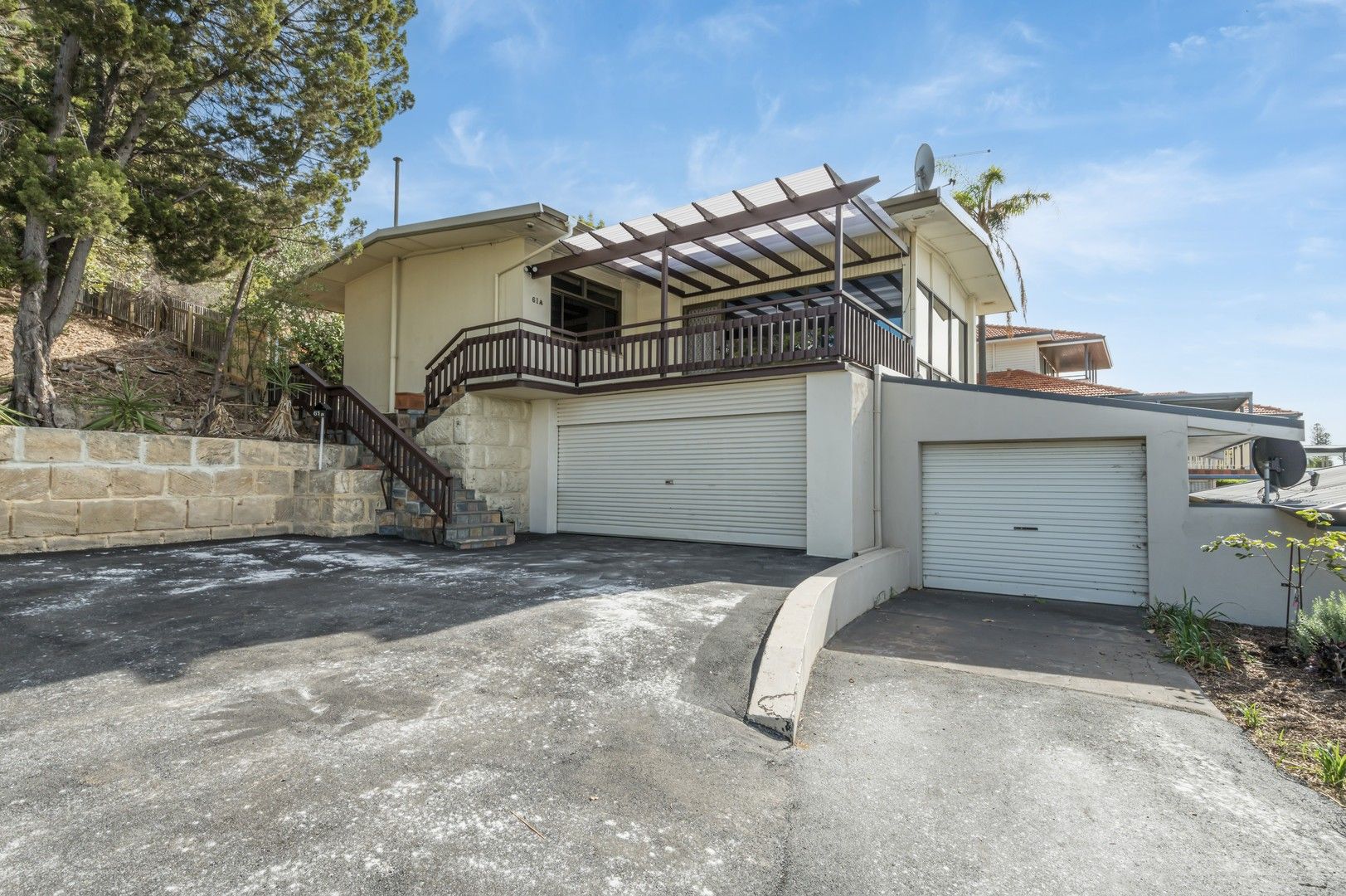 61A The Esplanade, Mount Pleasant WA 6153 House For Rent 825 Domain