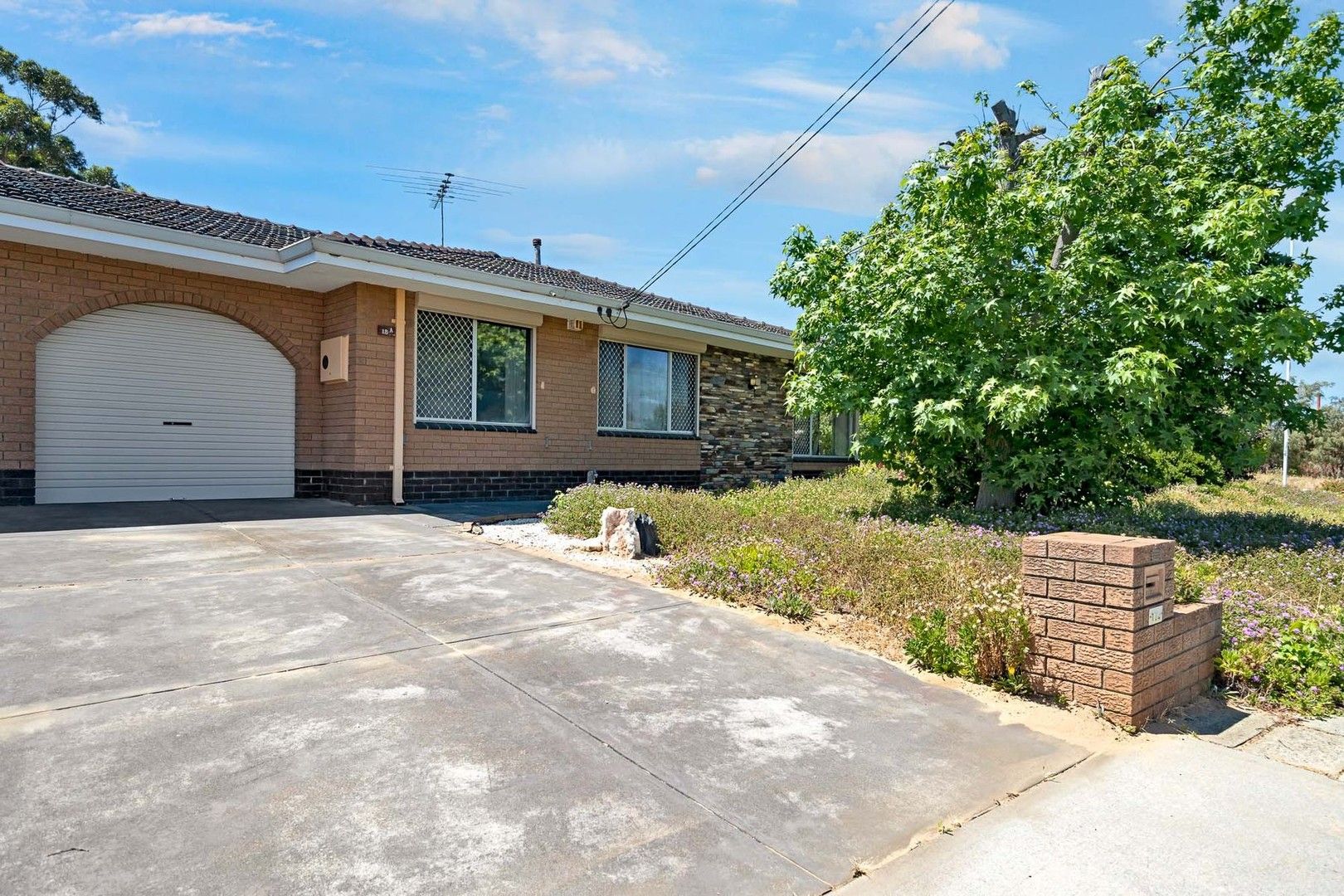 2 bedrooms Semi-Detached in 18A Protea Street GREENWOOD WA, 6024