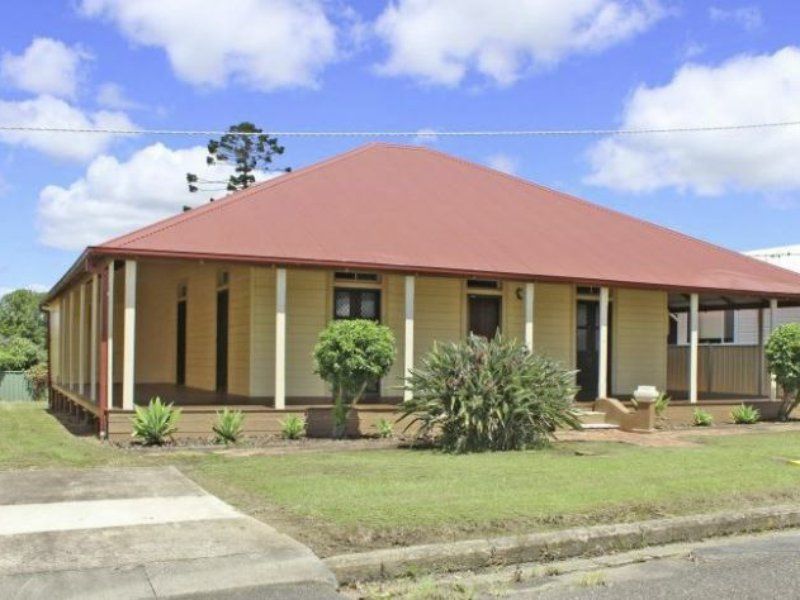 3 bedrooms House in 4 Tozer Street WEST KEMPSEY NSW, 2440