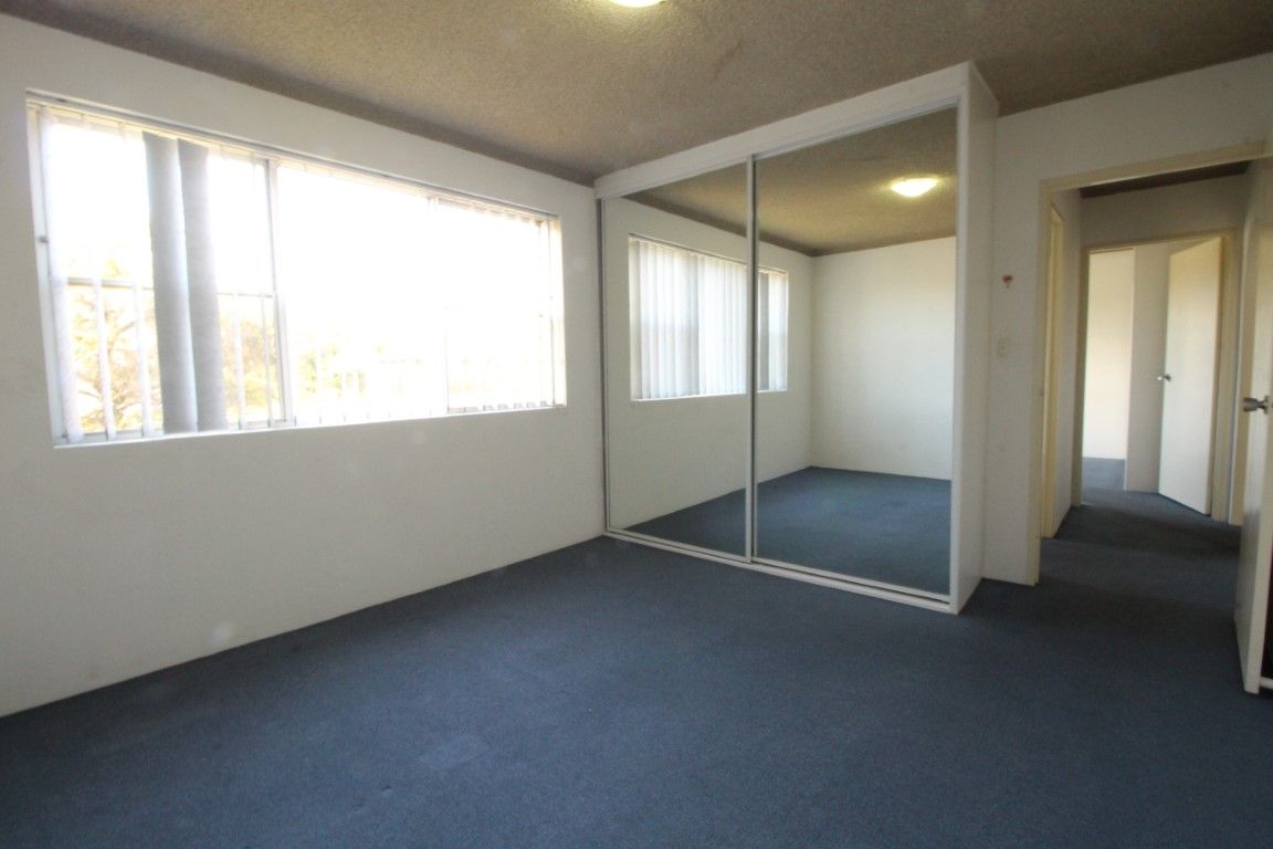 2 bedrooms Apartment / Unit / Flat in 3/2 First Ave EASTWOOD NSW, 2122