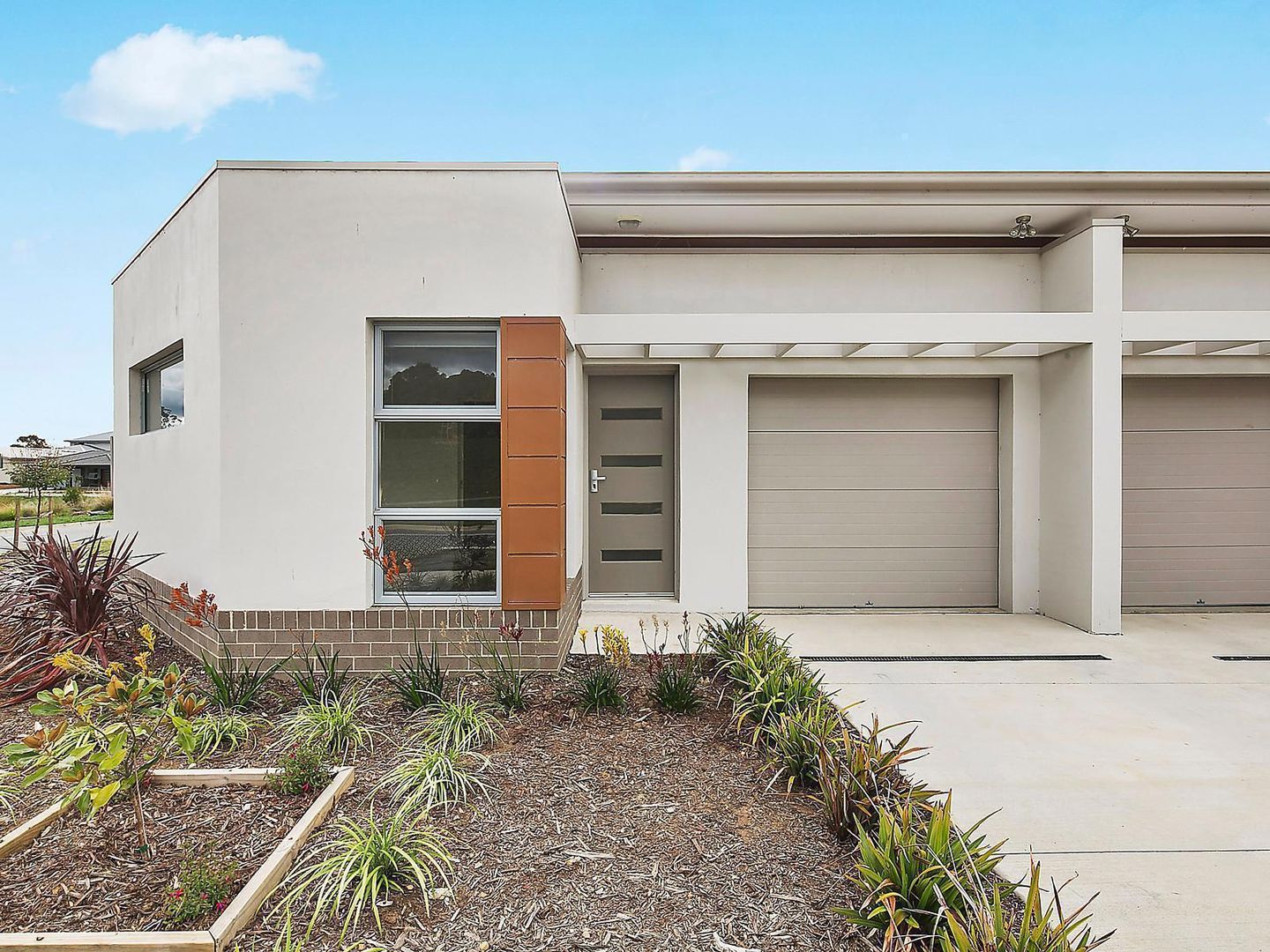 68 Cocoparra Crescent, CRACE ACT 2911, Image 1