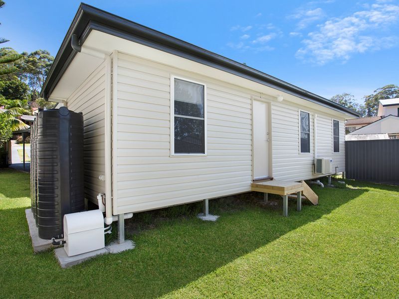 1 bedrooms House in 4A Webster Avenue TERRIGAL NSW, 2260
