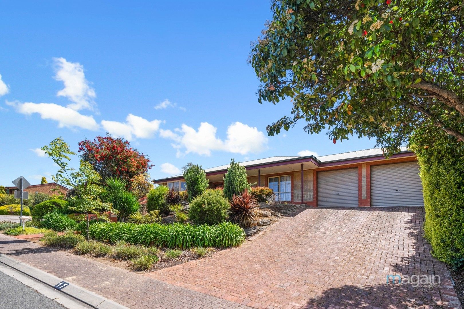 17 Woodcroft Drive, Morphett Vale SA 5162, Image 0