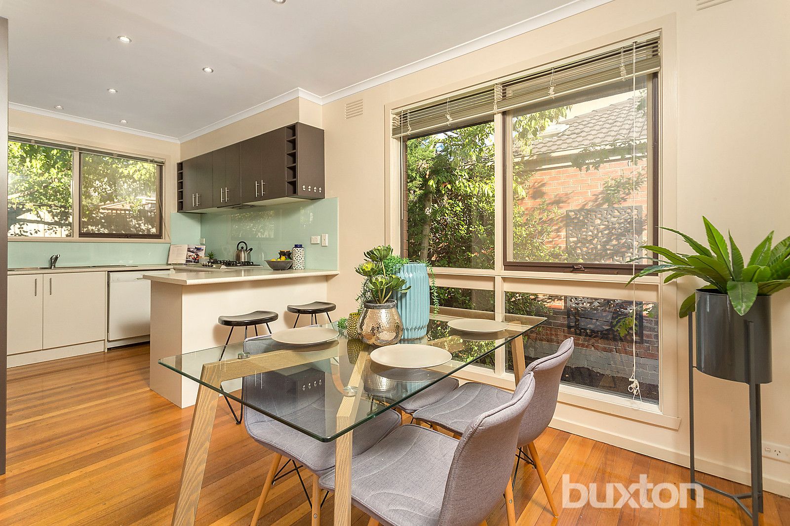 3/6 Avondale Grove, Mount Waverley VIC 3149, Image 2