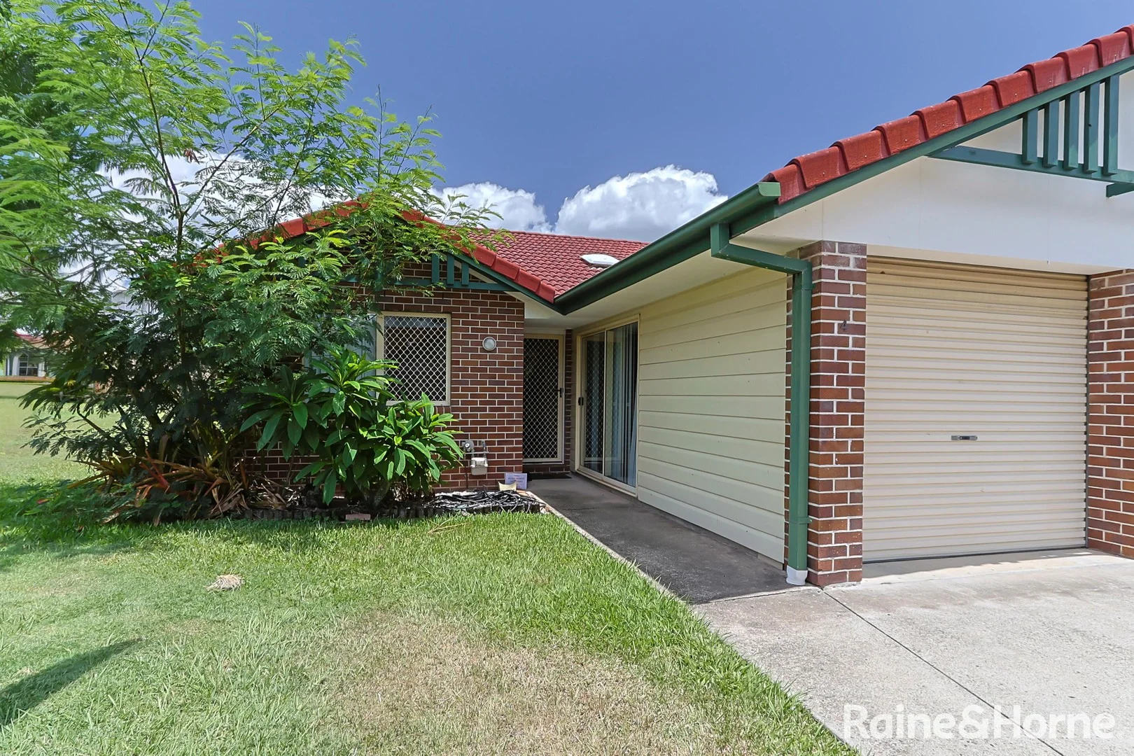 4/1 Spalding Crescent, Goodna QLD 4300
