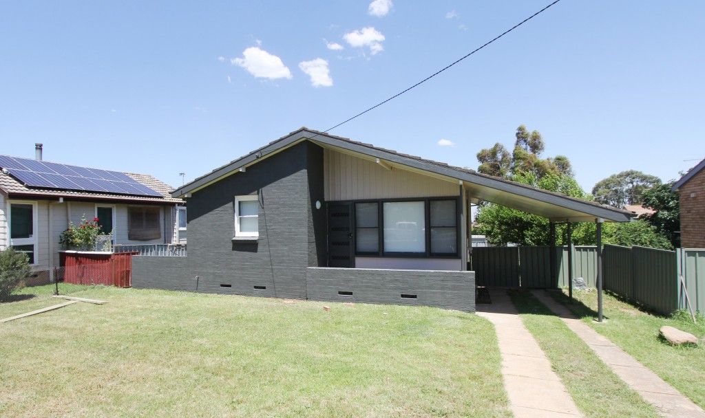 51 Gourock Avenue, Goulburn NSW 2580