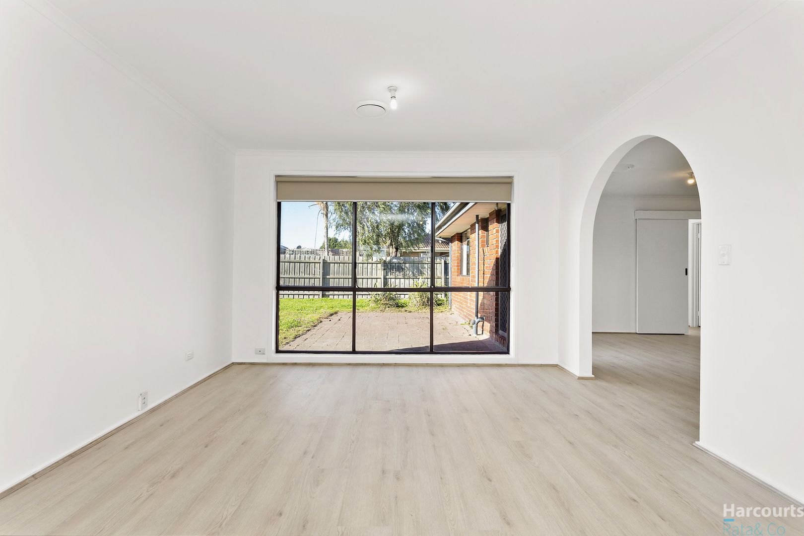 5 Evatt Court, Mill Park VIC 3082, Image 1