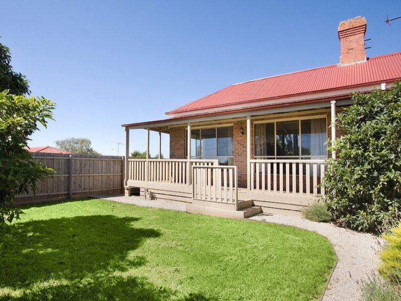 32 Albert Road, Drouin VIC 3818, Image 0