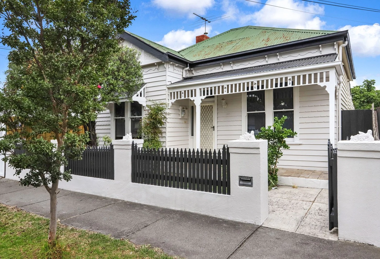 144 Chirnside Street, Kingsville VIC 3012