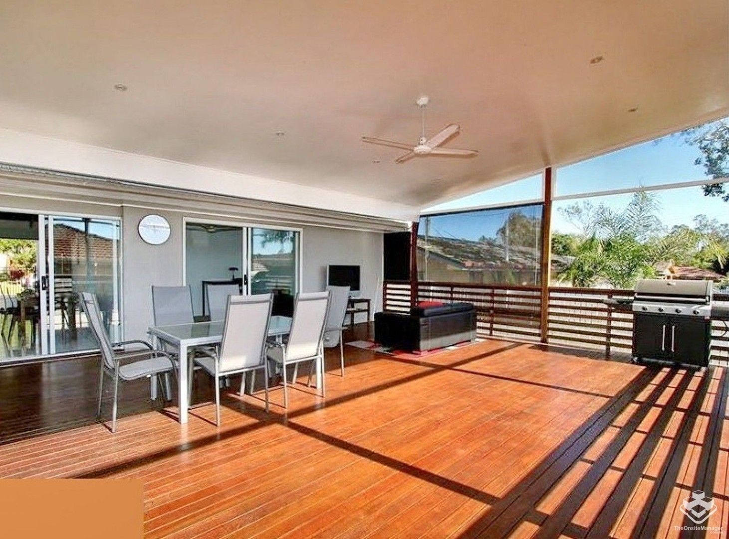 4 bedrooms House in 47 Arkose Street EIGHT MILE PLAINS QLD, 4113