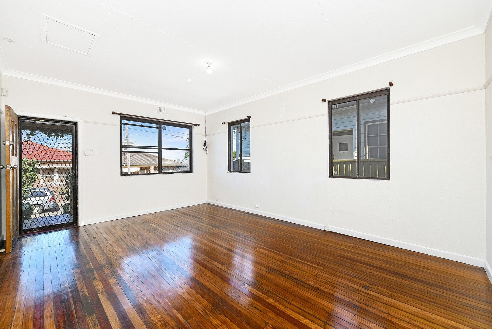 2 bedrooms House in 3 Cook Street TEMPE NSW, 2044