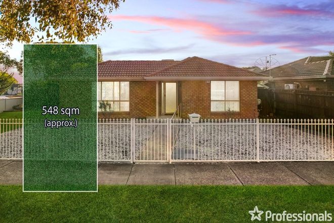 Picture of 43 CURRUNGHI COURT, ST ALBANS VIC 3021