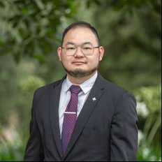 Vincent Chang, Sales representative