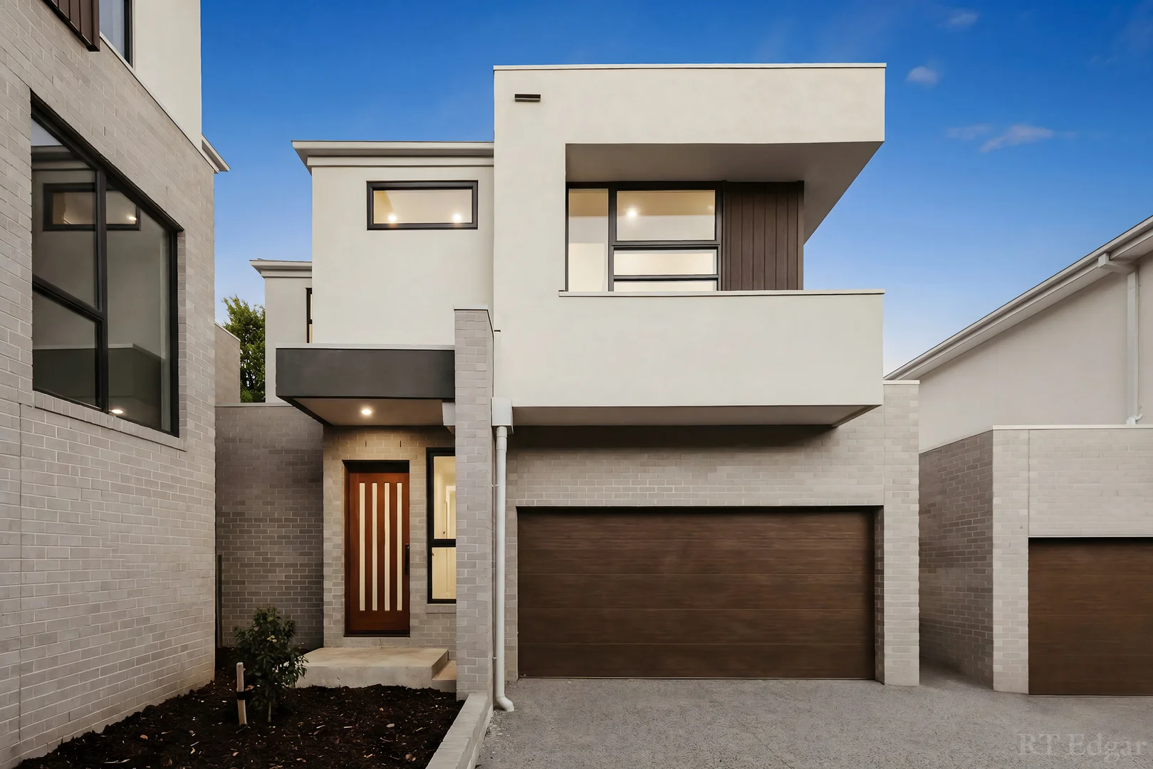 Additional image 3 of 2/16 Hiddleston Avenue, Box Hill South VIC 3128