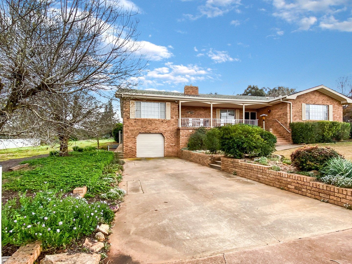 1 Watsonforde Street, Temora NSW 2666, Image 0