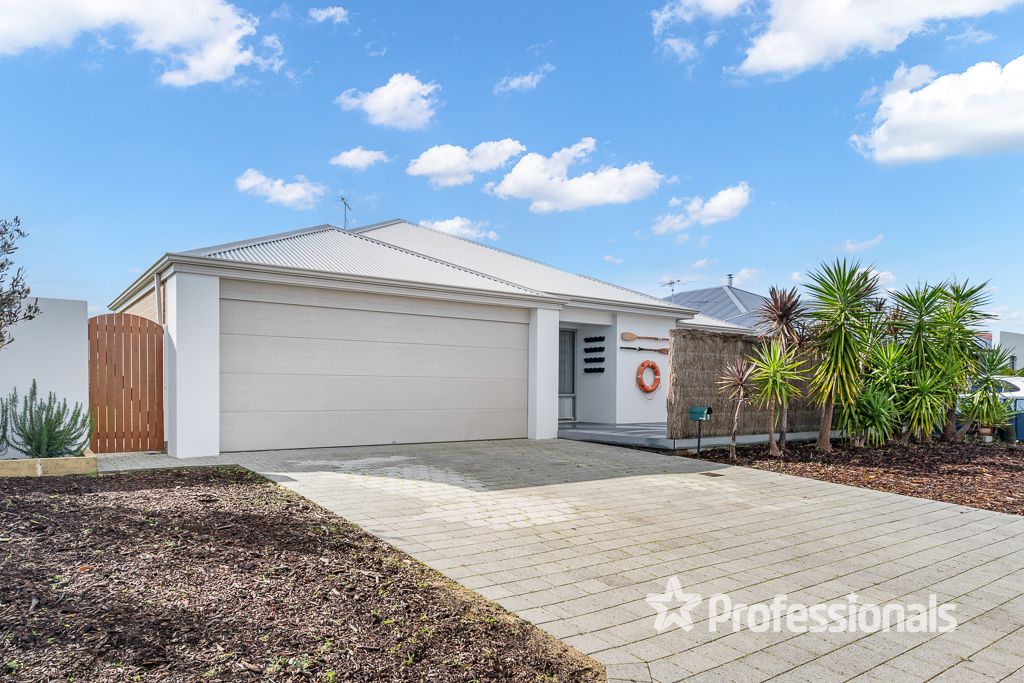 4 bedrooms House in 8 Killarney Road DUNSBOROUGH WA, 6281
