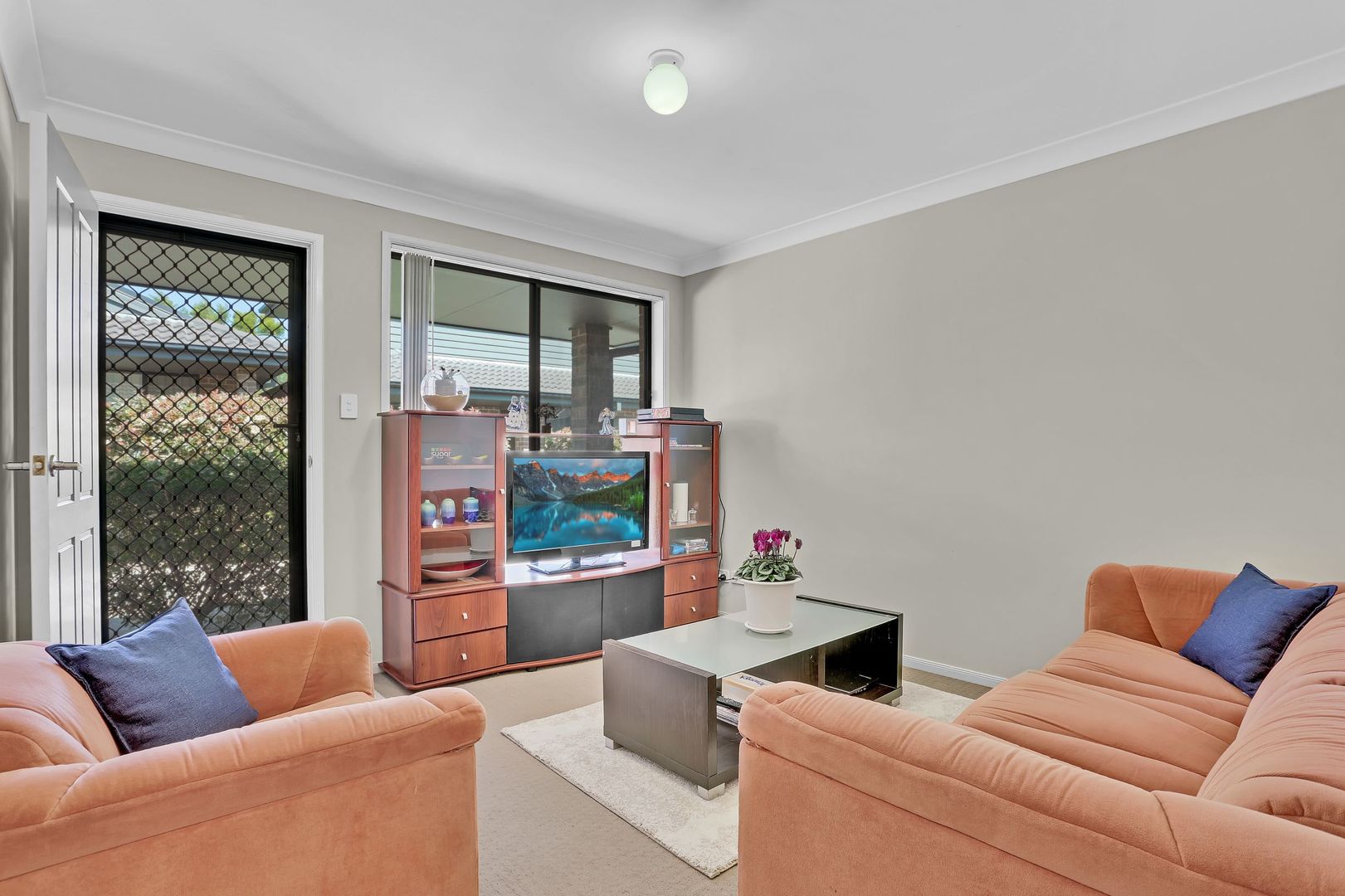 4/15 Denton Park Drive, Rutherford NSW 2320, Image 1
