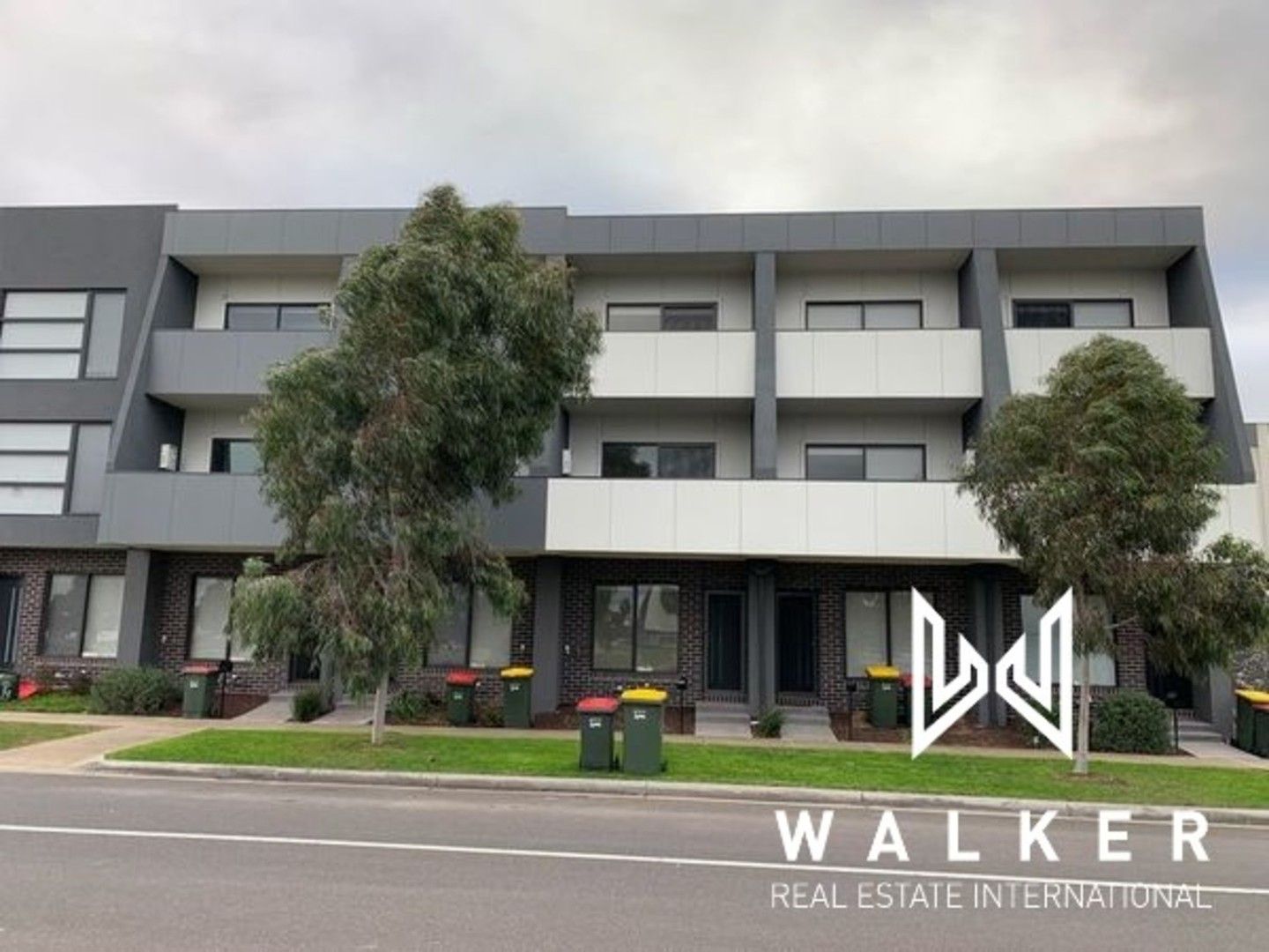 2 bedrooms Townhouse in 4/1-27 Punt Street CRAIGIEBURN VIC, 3064