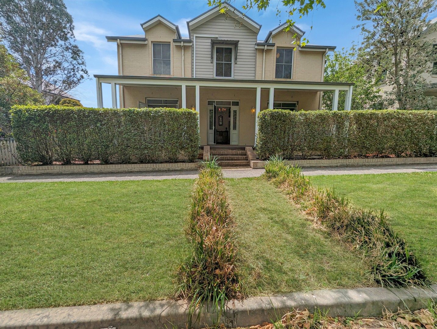 33 Broughton Avenue, Tullimbar NSW 2527 Domain