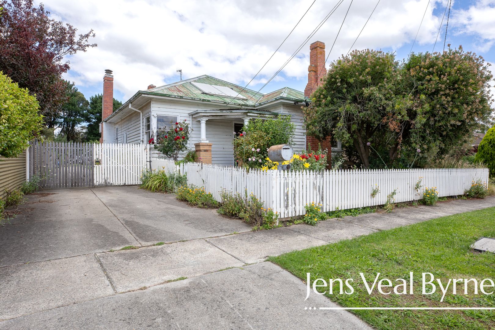 18 Canterbury Street, Brown Hill VIC 3350, Image 2