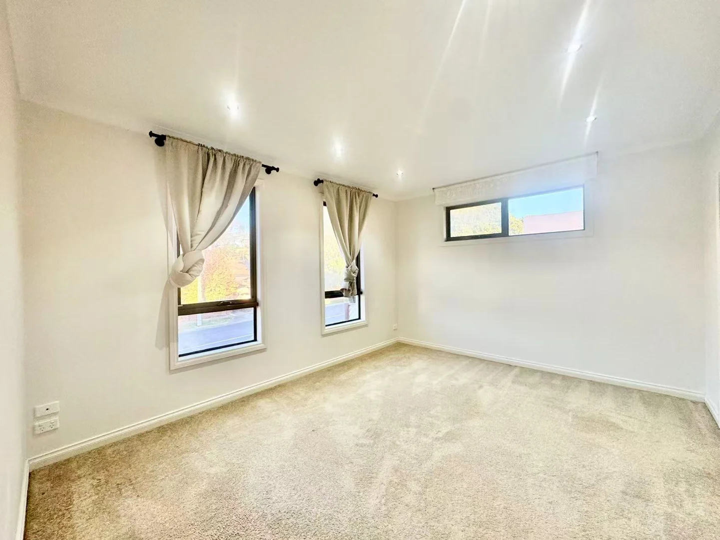 Additional image 5 of 1a Stanley St, Box Hill South VIC 3128