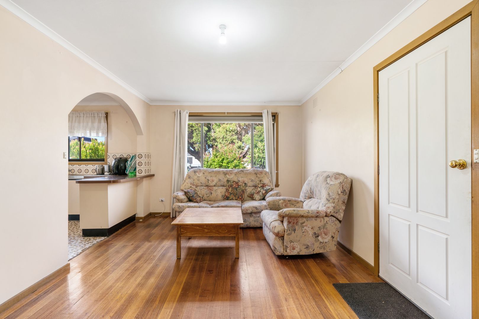 1/3 Erskine Avenue, Reservoir VIC 3073, Image 1