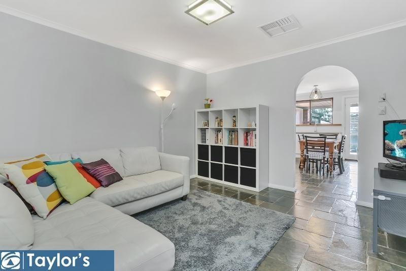 2/28 Roger Pitt Street, Modbury Heights SA 5092, Image 2