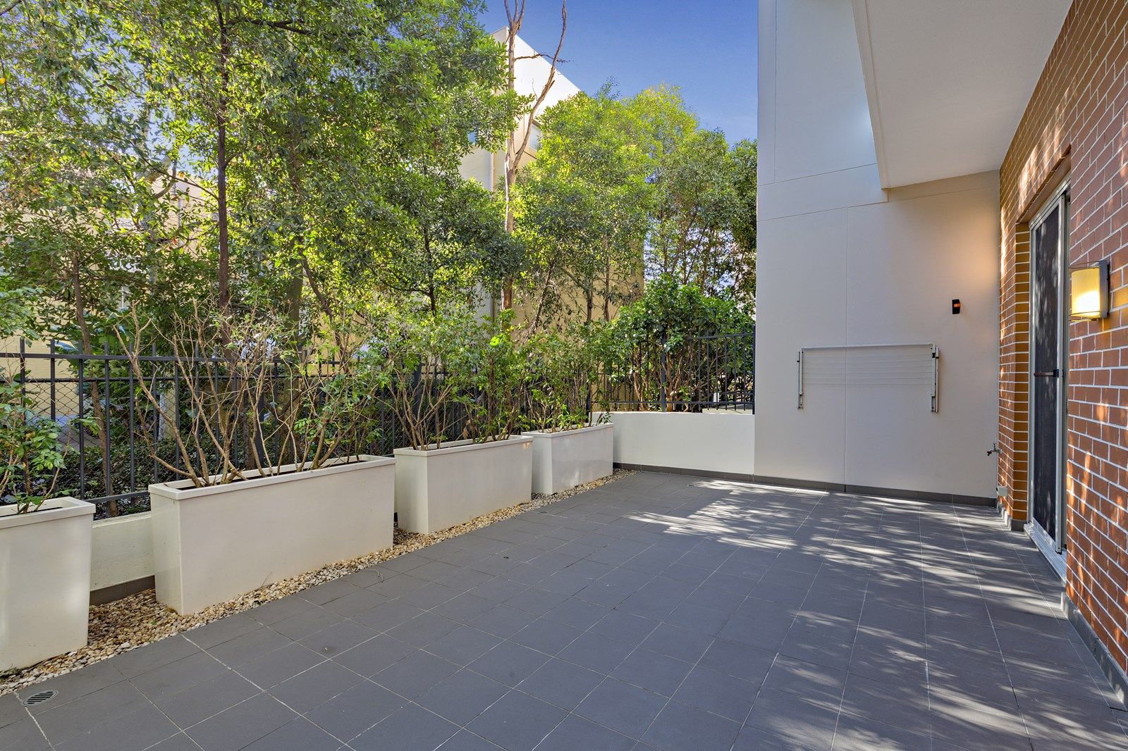 281/4 The Crescent, Wentworth Point NSW 2127, Image 2