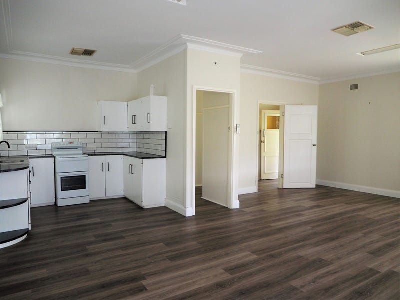 22 Brand Street, Moree NSW 2400 House For Rent 420 Domain