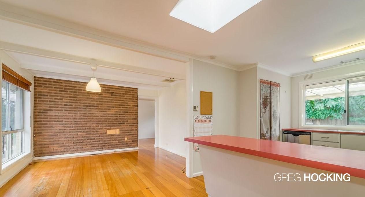 31 Outlook Road, Mount Waverley Property History & Address Research