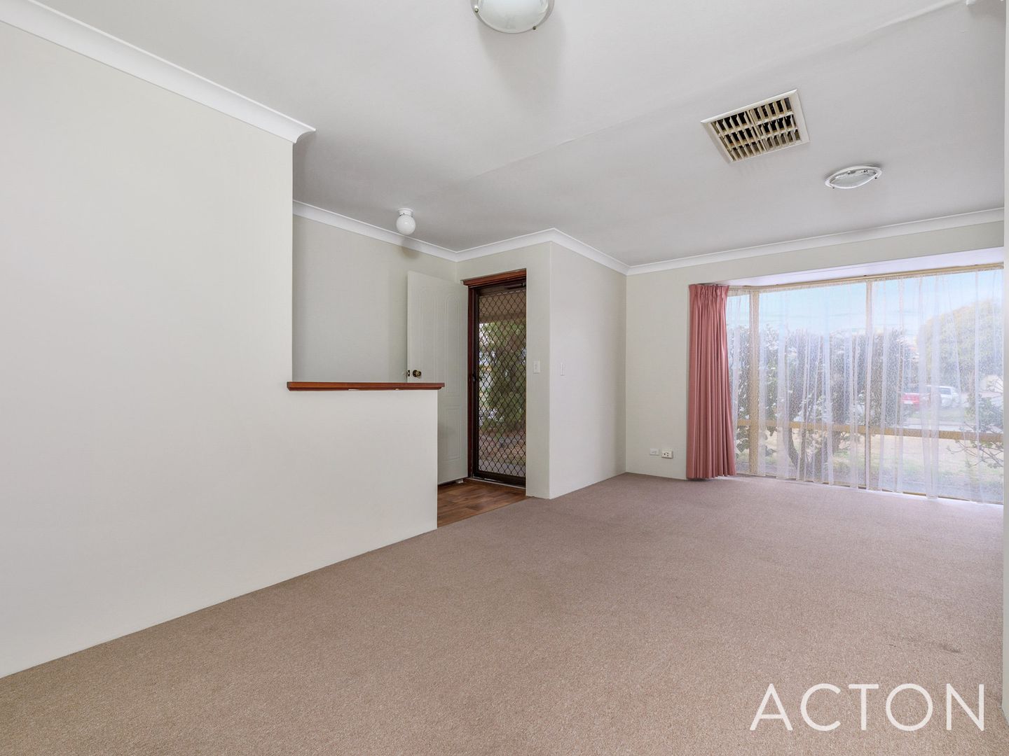 4A Banks Place, Willetton WA 6155, Image 2
