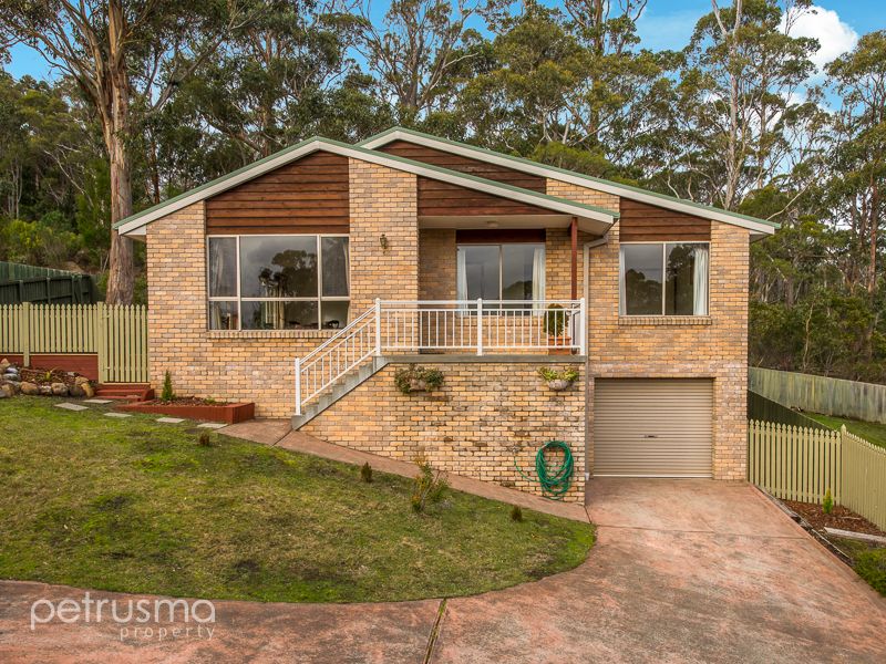 2/7 Summer Court, Mount Nelson TAS 7007, Image 0