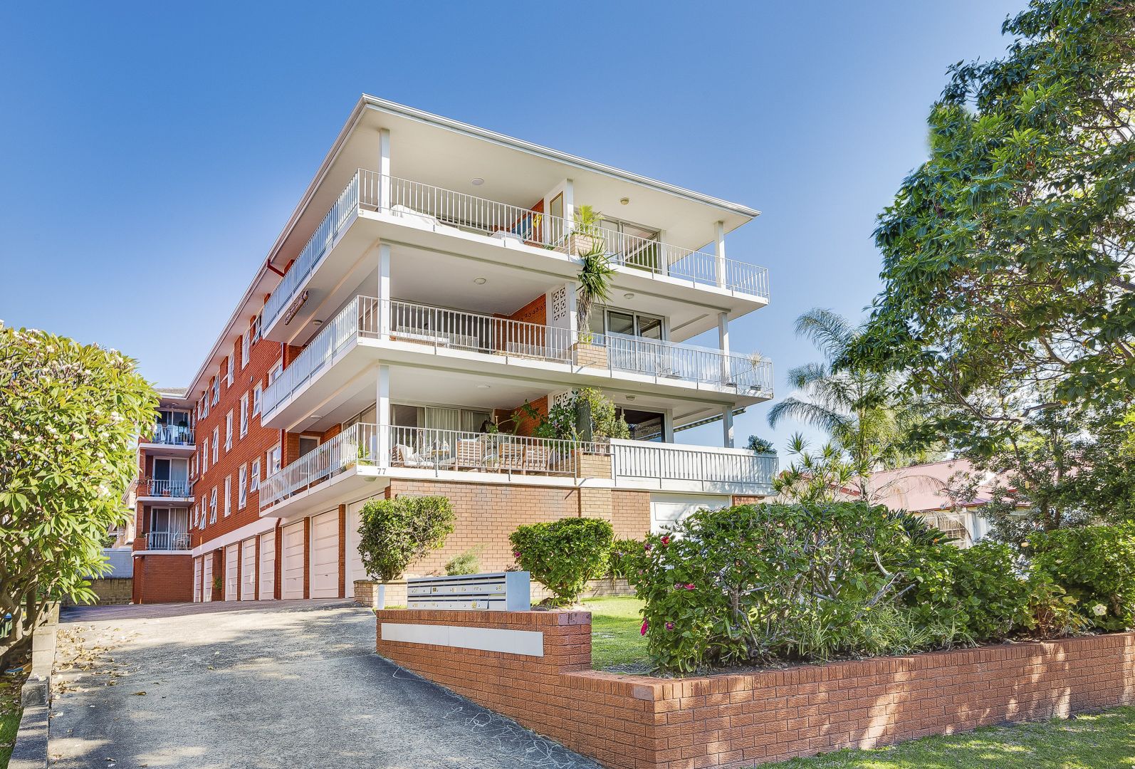 4/77 Howard Avenue, Dee Why NSW 2099