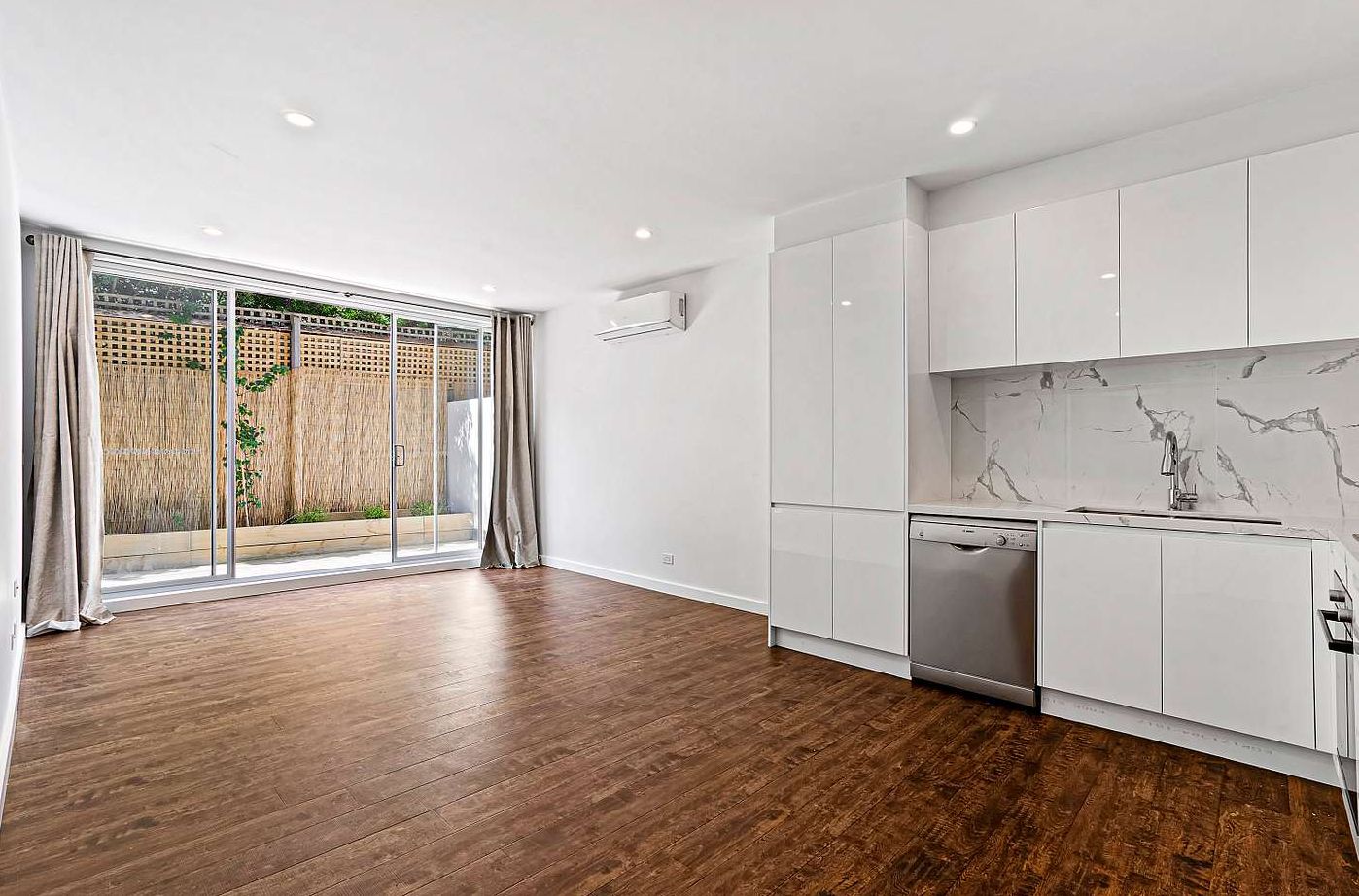 2 1 Parring Road Balwyn Vic 3103 Apartment For Rent 360 Domain