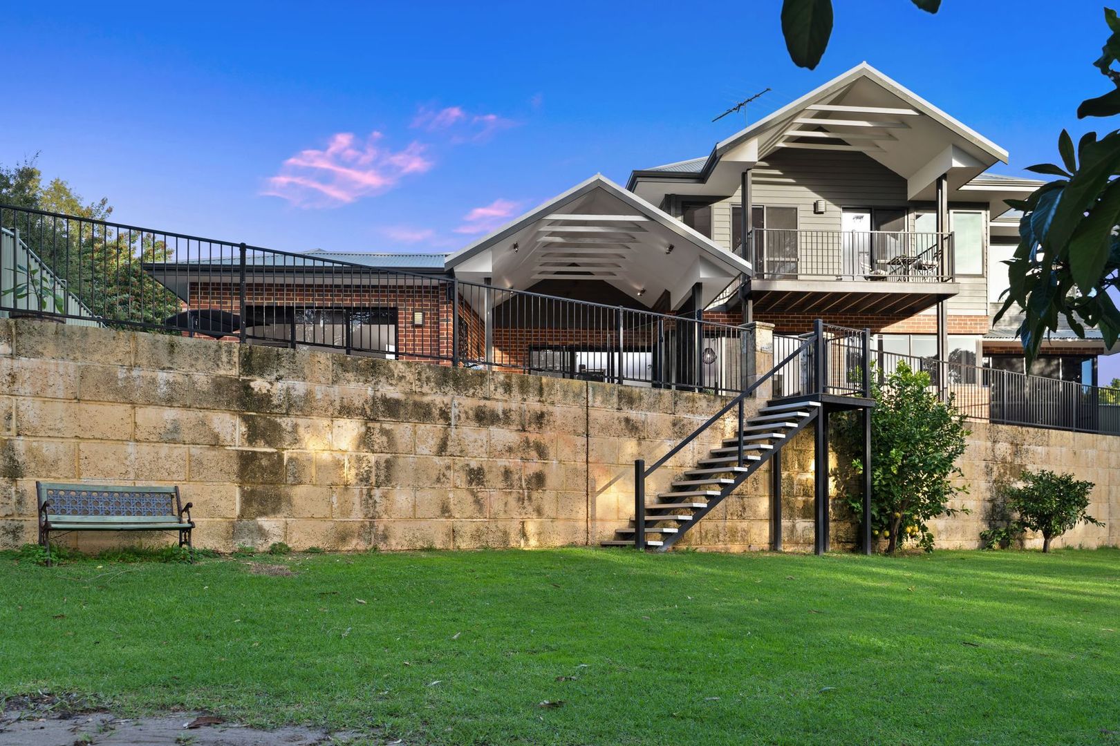 9A Beverley Terrace, South Guildford WA 6055, Image 1