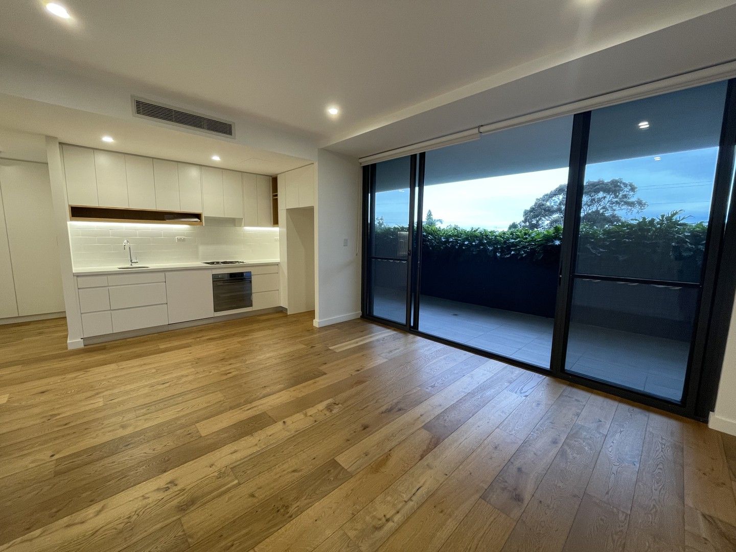 1 bedrooms Apartment / Unit / Flat in 412/6 Urunga Parade MIRANDA NSW, 2228