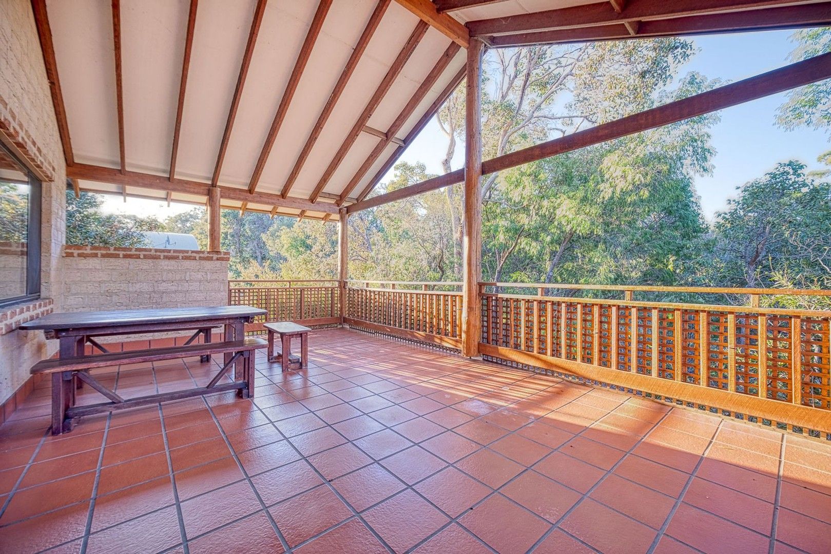 3 bedrooms Townhouse in 2/11 Freebridge Place DUNSBOROUGH WA, 6281