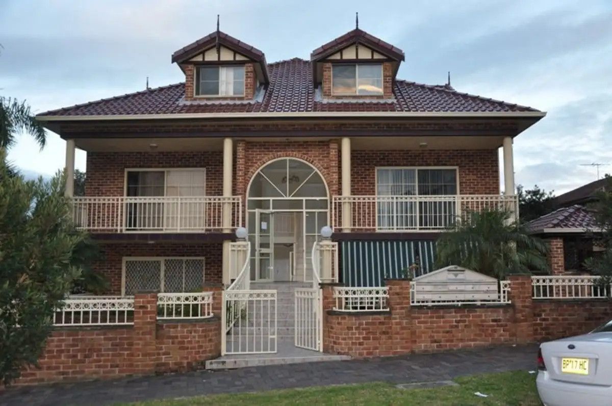 2 bedrooms Apartment / Unit / Flat in 5/354-356 Livingstone Road MARRICKVILLE NSW, 2204