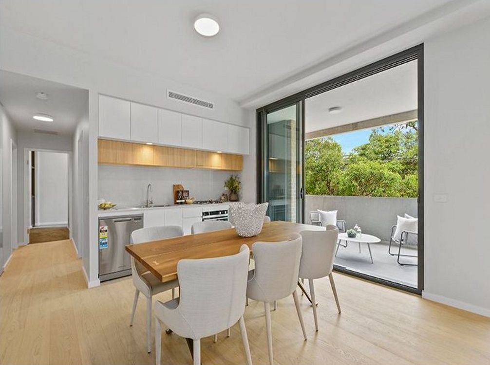 2 bedrooms Apartment / Unit / Flat in 401/33 The Grand Parade SUTHERLAND NSW, 2232