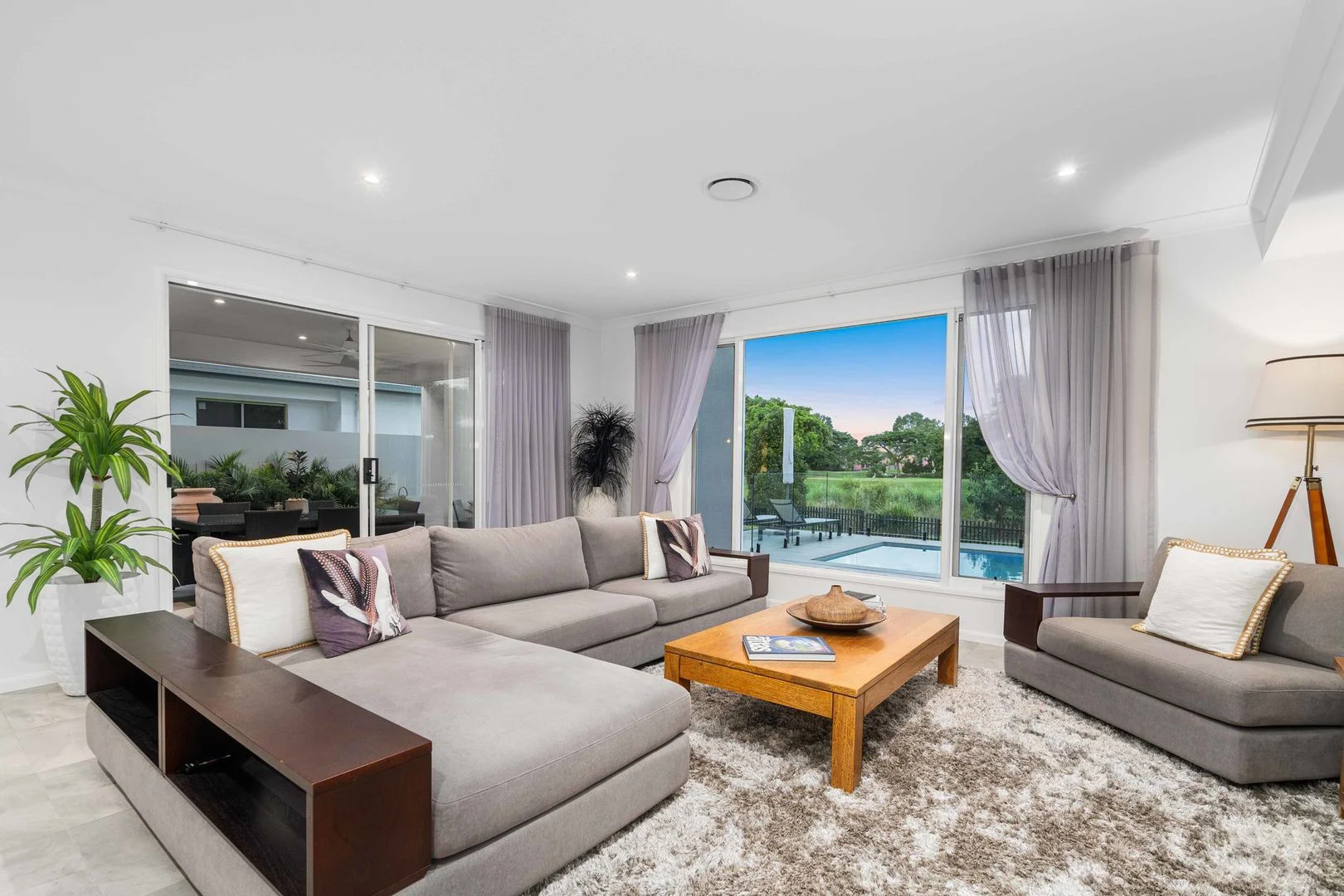 Additional image 13 of 9202 Peter Senior Drive, Hope Island QLD 4212