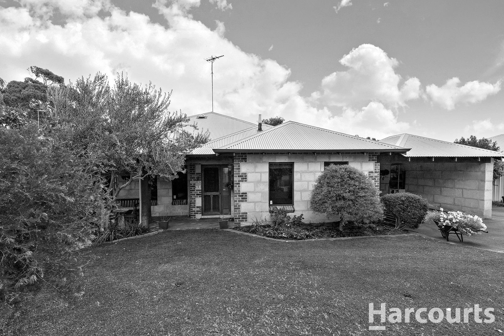 16 William Street, Dawesville WA 6211, Image 0